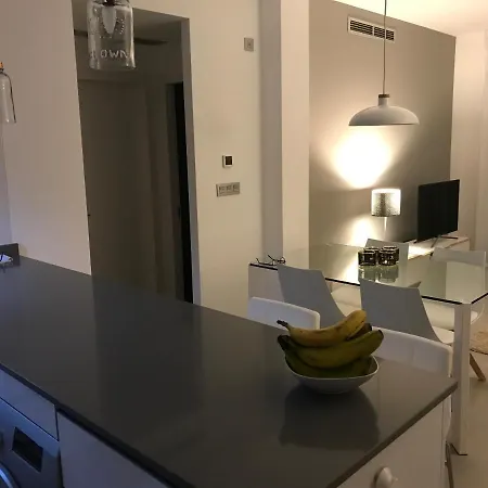 Lamar House I -mi Alegria Пилар де ла Горадада